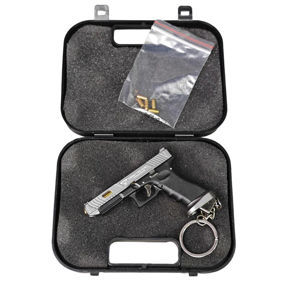 Muito Bom Glock 34 Alloy Mini Pistol Keychain Toy Fidget