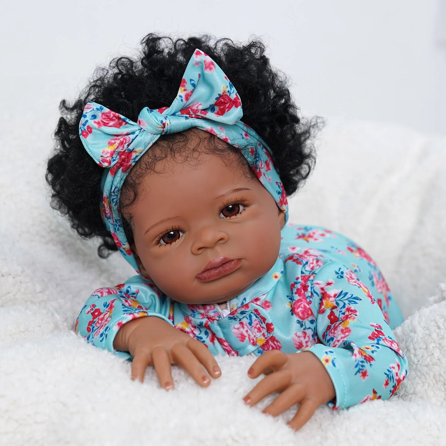 Risbecko Reborn Baby Doll Soft Touch 3D Paint Veins Gift
