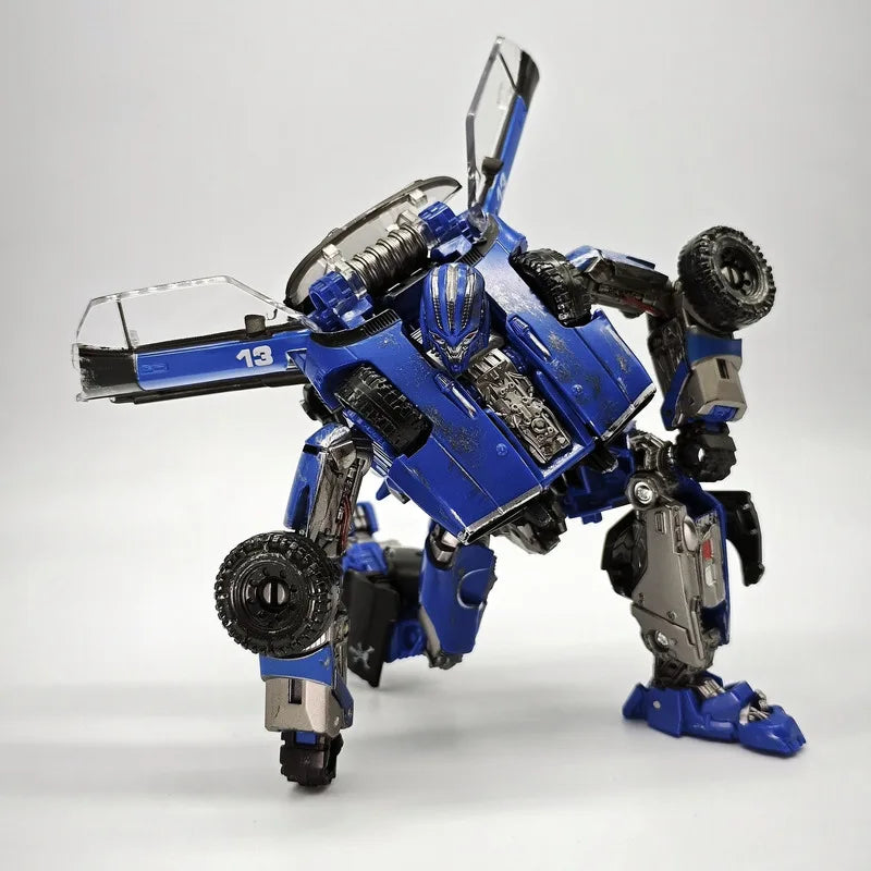 Bandai Transformers Dropkick Masterpiece Robot Car Figure
